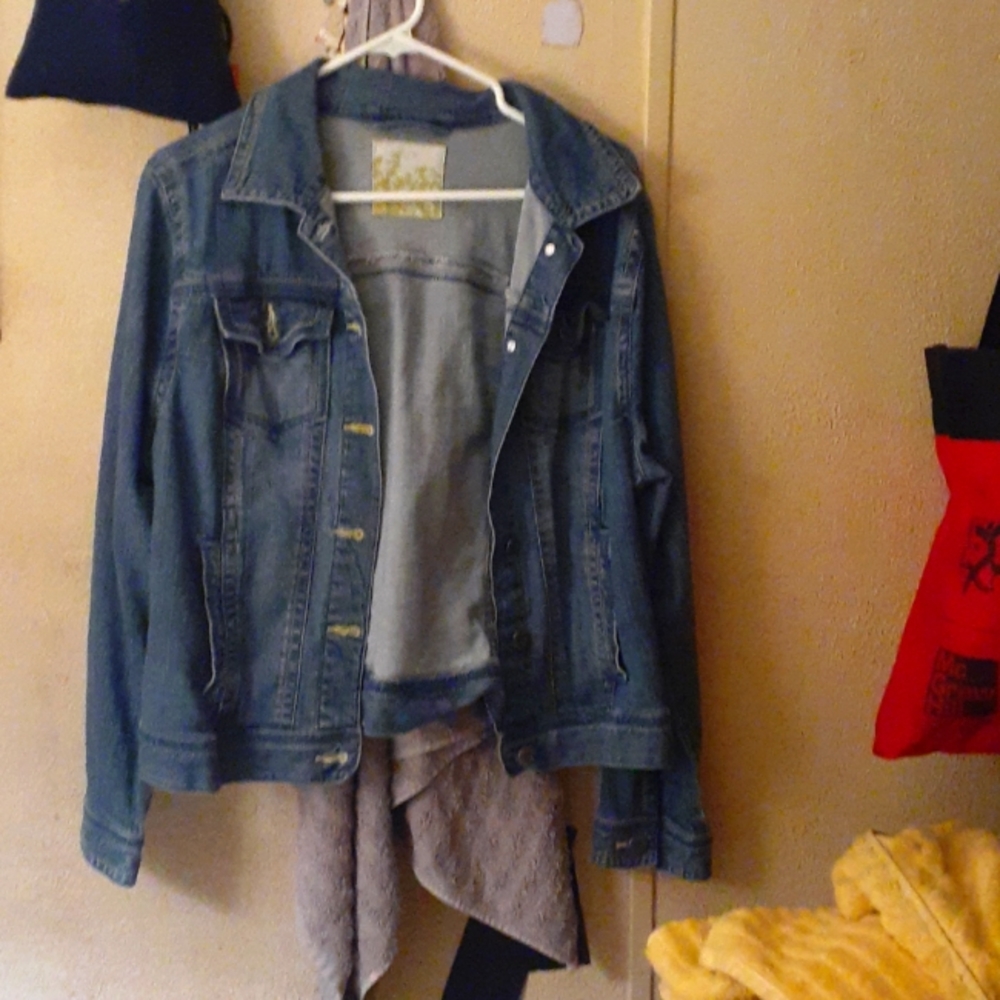 Avenue Jean jacket Large ,blue  worn a couple of times.It was $35.00.